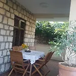 Lavanda Garden Apartman Rab Town